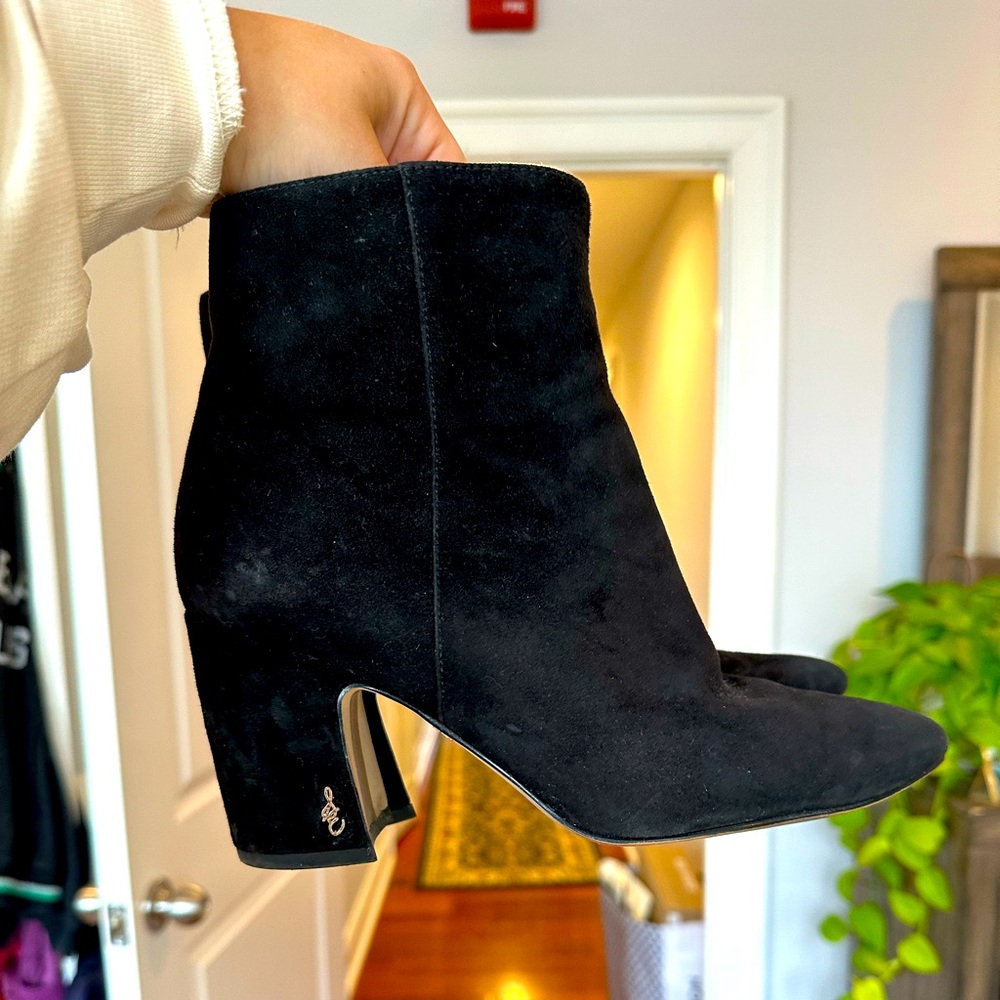 Sam Edelman Hilty Suede Ankle Booties